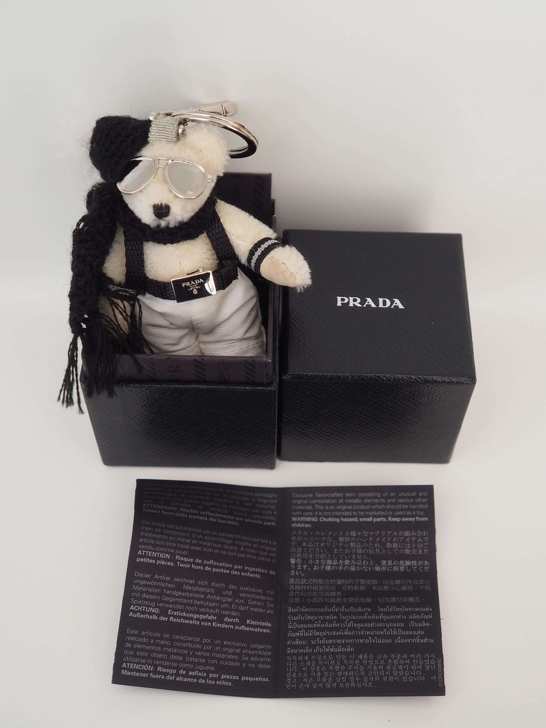 PRADA ヴィンテージ プラダ テディベア キーチャーム くま