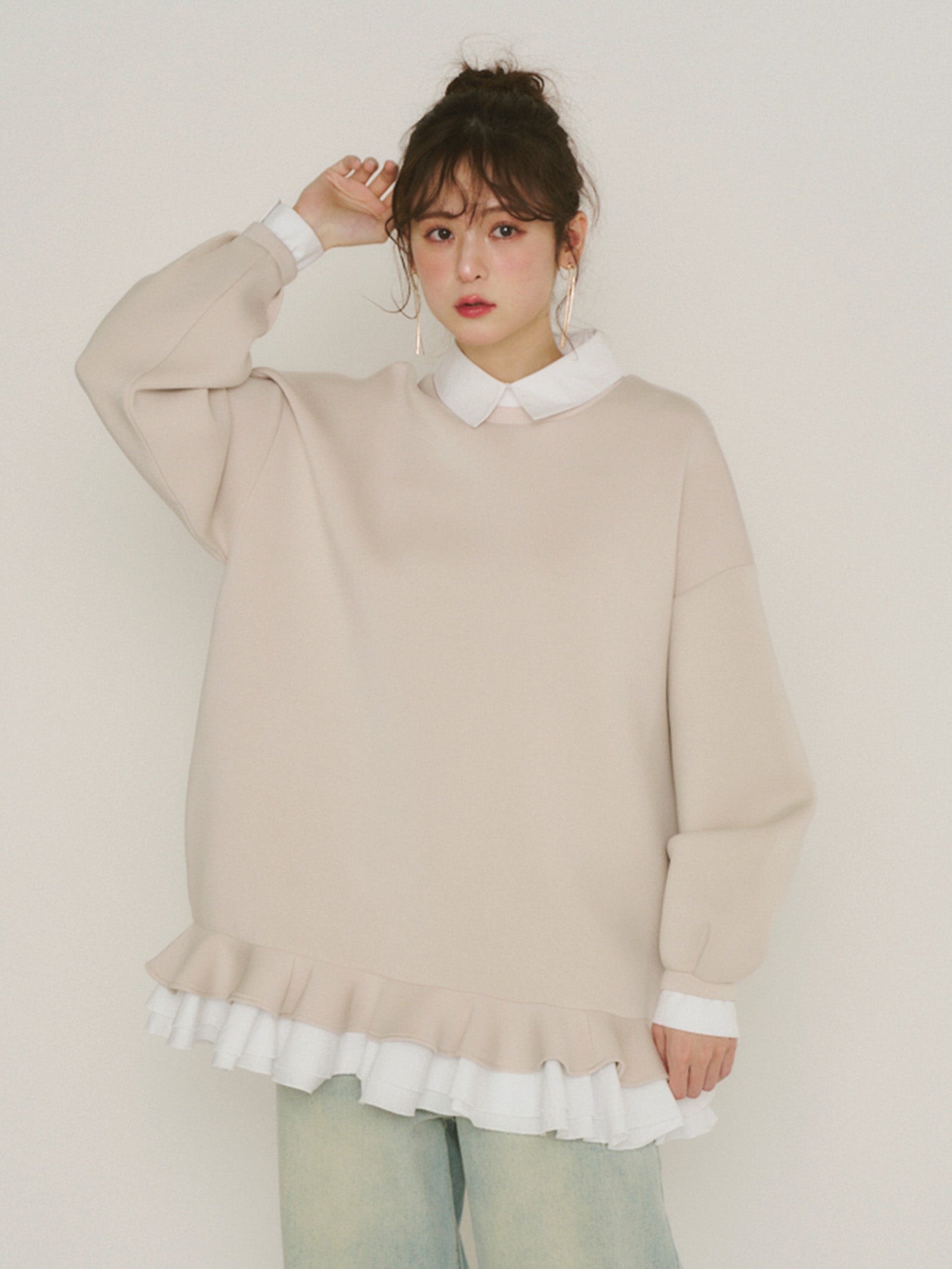 フリルレイヤードダンボールスウェット