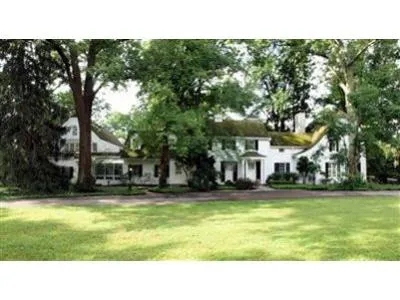 8475 Fox Cub Ln, Cincinnati, OH 45243 | Realtor.com®