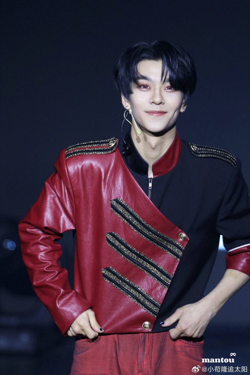 ❤️‍🔥 #HEXINLONG #허씬롱 #ホーシンロン #贺鑫隆 #BOYSTORY