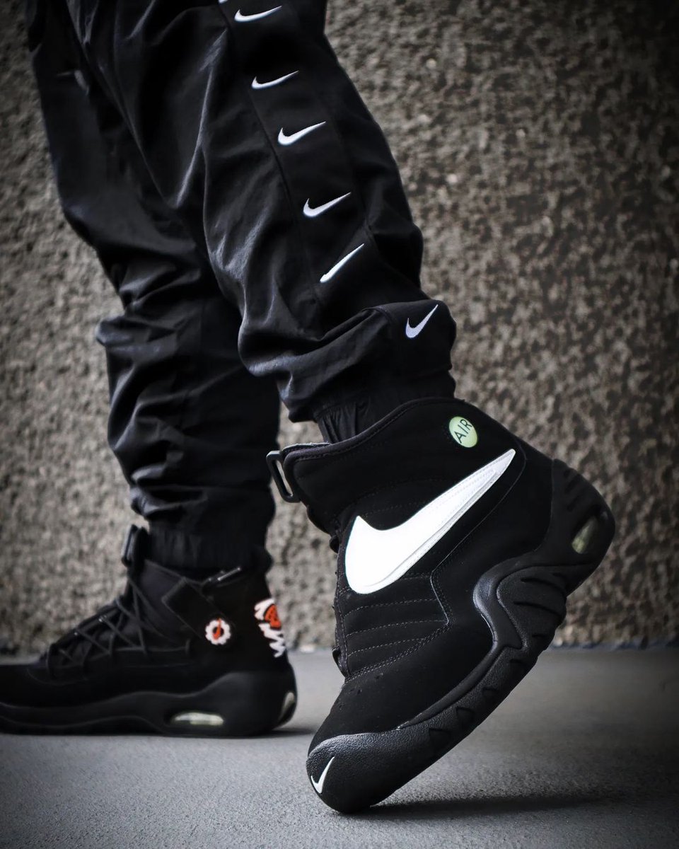 Nike Air Shake Ndestrukt (2017) 🎯