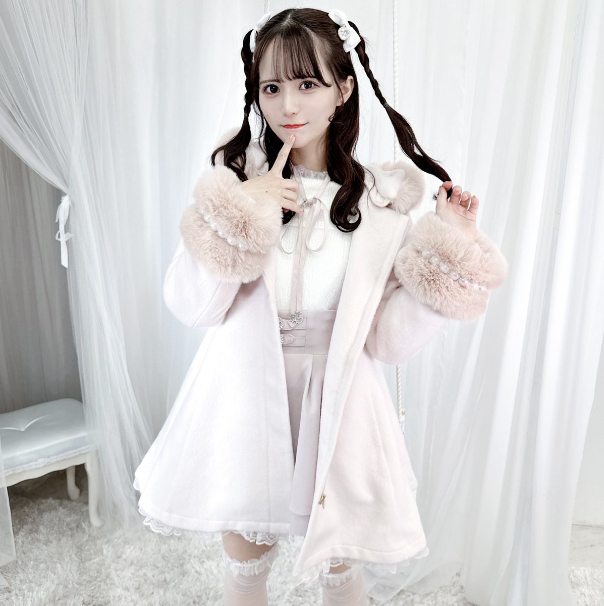 𝟚𝟘𝟚𝟜 ℍ𝕒𝕡𝕡𝕪𝕊𝔼𝕋 ♡┈┈┈┈┈┈┈┈┈┈♡ ✓ビジューリボン