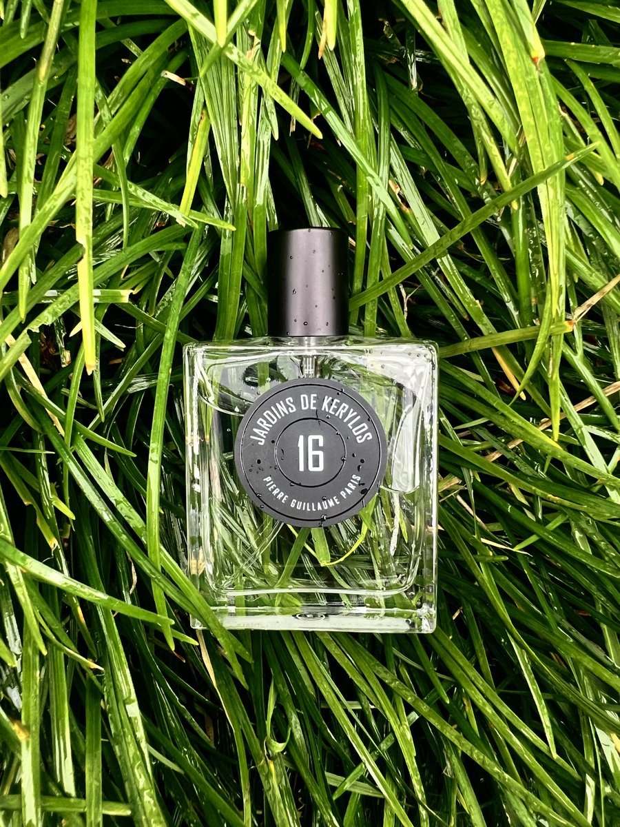 Pierre Guillaume｜16 ジャルダン ドゥ ケリロス 桃の皮をむいたときに