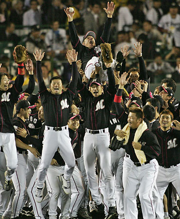 日本シリーズ2005 【阪神vsロッテ】 日本一に輝いたのはロッテ