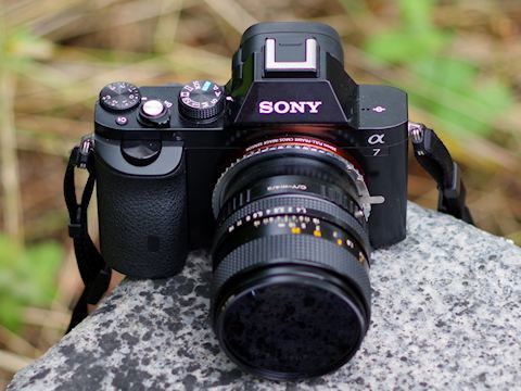 銀塩一眼レフ・クラッシックス（12）CONTAX 159MM : 【匠のデジタル