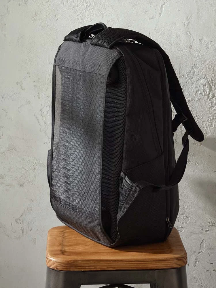ブラック 【通気性】背中空間リュック AIR Back Pack ブラック/グレー