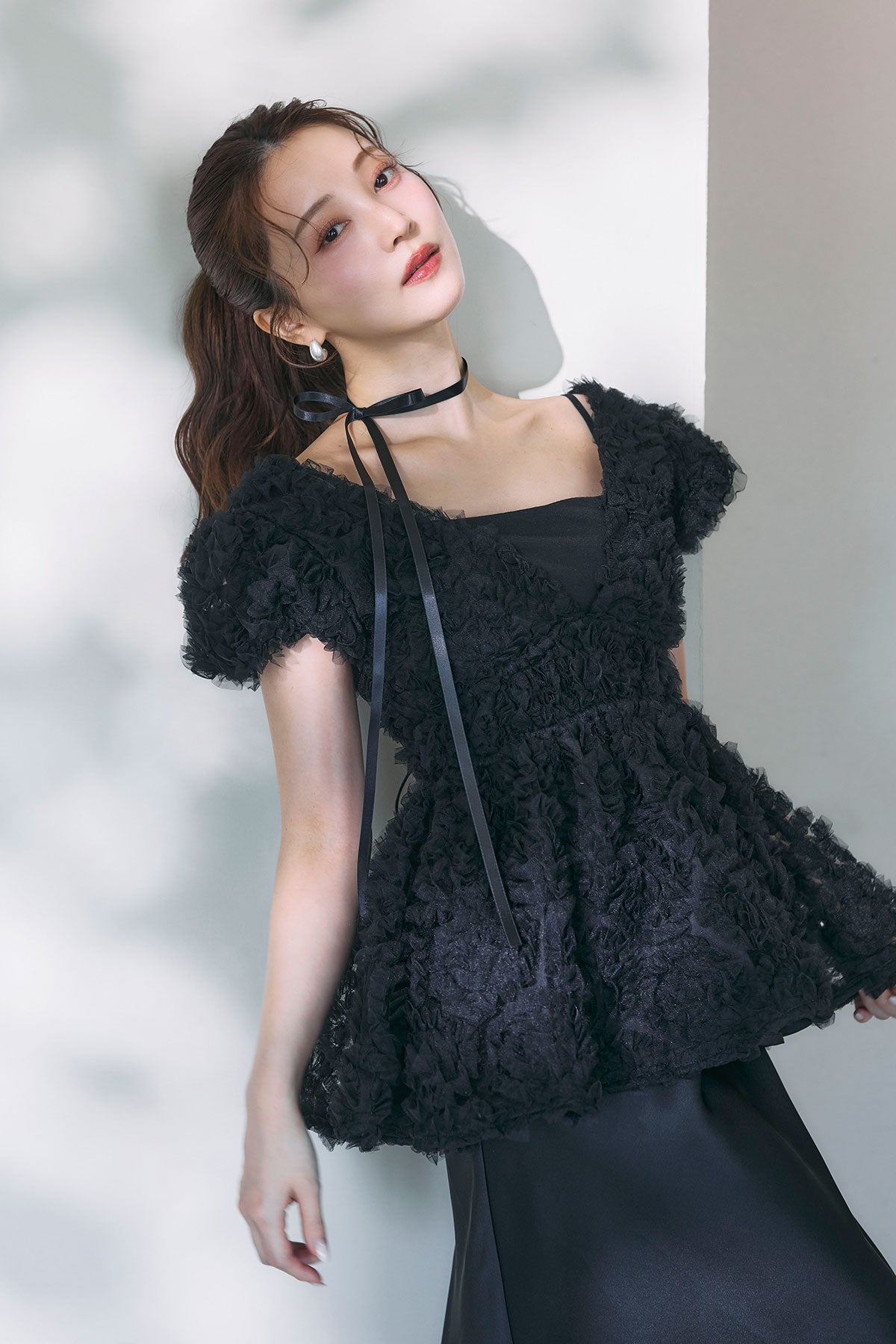 フラワーぺプラムバックリボンチュニック – poláura OFFICIAL ONLINE STORE