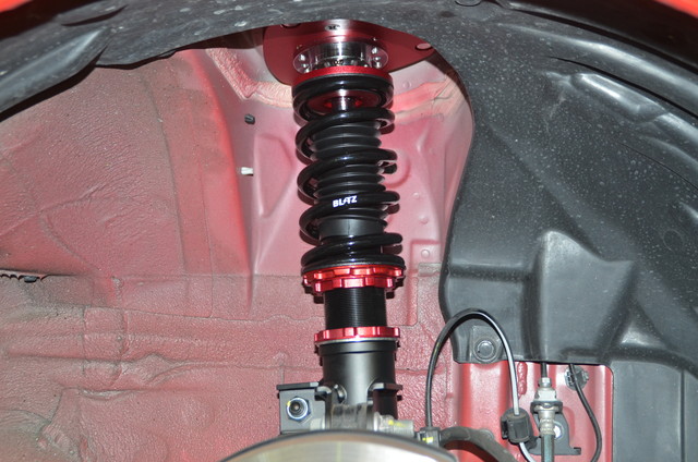 ZN8 GR86 BLITZ ZZ-R DAMPERの車高調取り付けと四輪アライメント調整