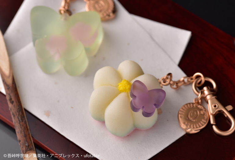 美味しそうな和菓子チャームにキャラクターに扮したオバケ！ 『鬼滅の