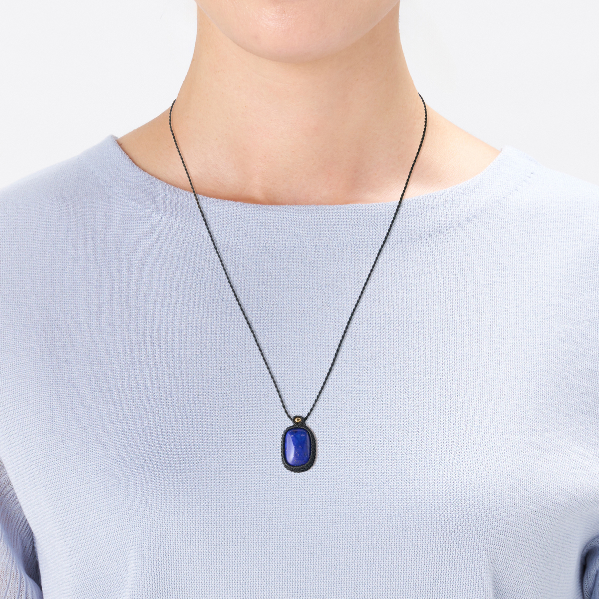 ラピスラズリレクタングル 18KYG マクラメ編みネックレス ツキノカケラ