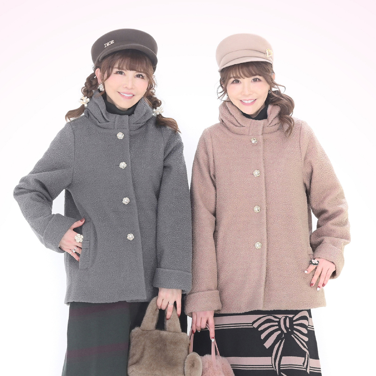 &LOVE カメリアビジューボタンのふわふわブークレーコート アンドラブ