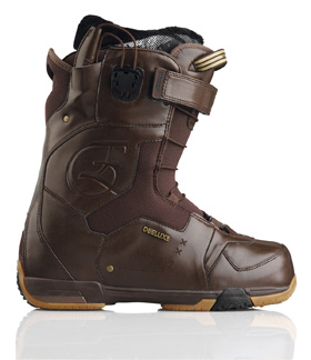 ディーラックス DEELUXE