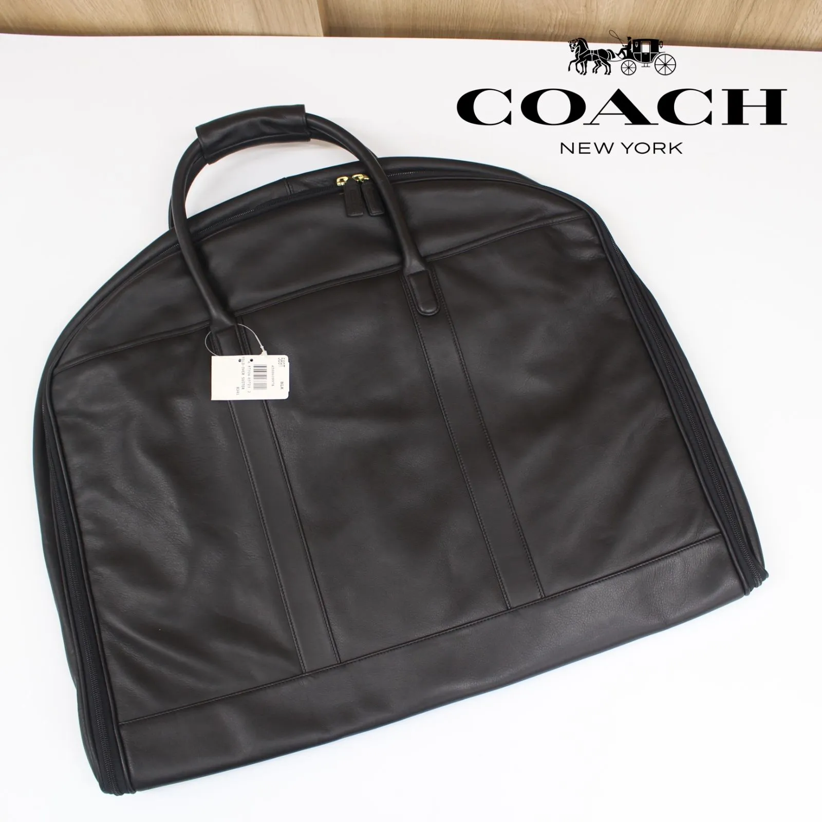 東京都目黒区にて コーチ レクサスモデル ガーメントケース 589 を出張