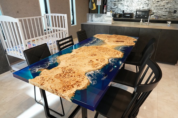 レジンテーブル専門店 RESIN-SPACE｜本物を求める方へ