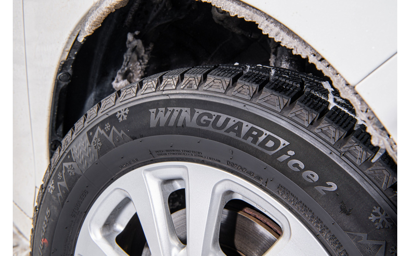 ネクセンタイヤ WINGUARD ice2 試乗】タテとヨコのグリップバランスが
