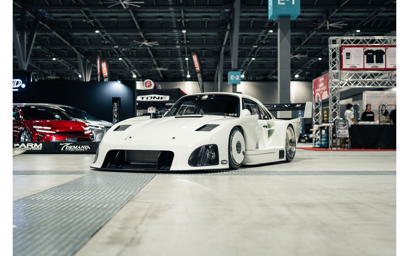 もしポルシェ935を現代のマシンとして復活させたら…？ 超進化系