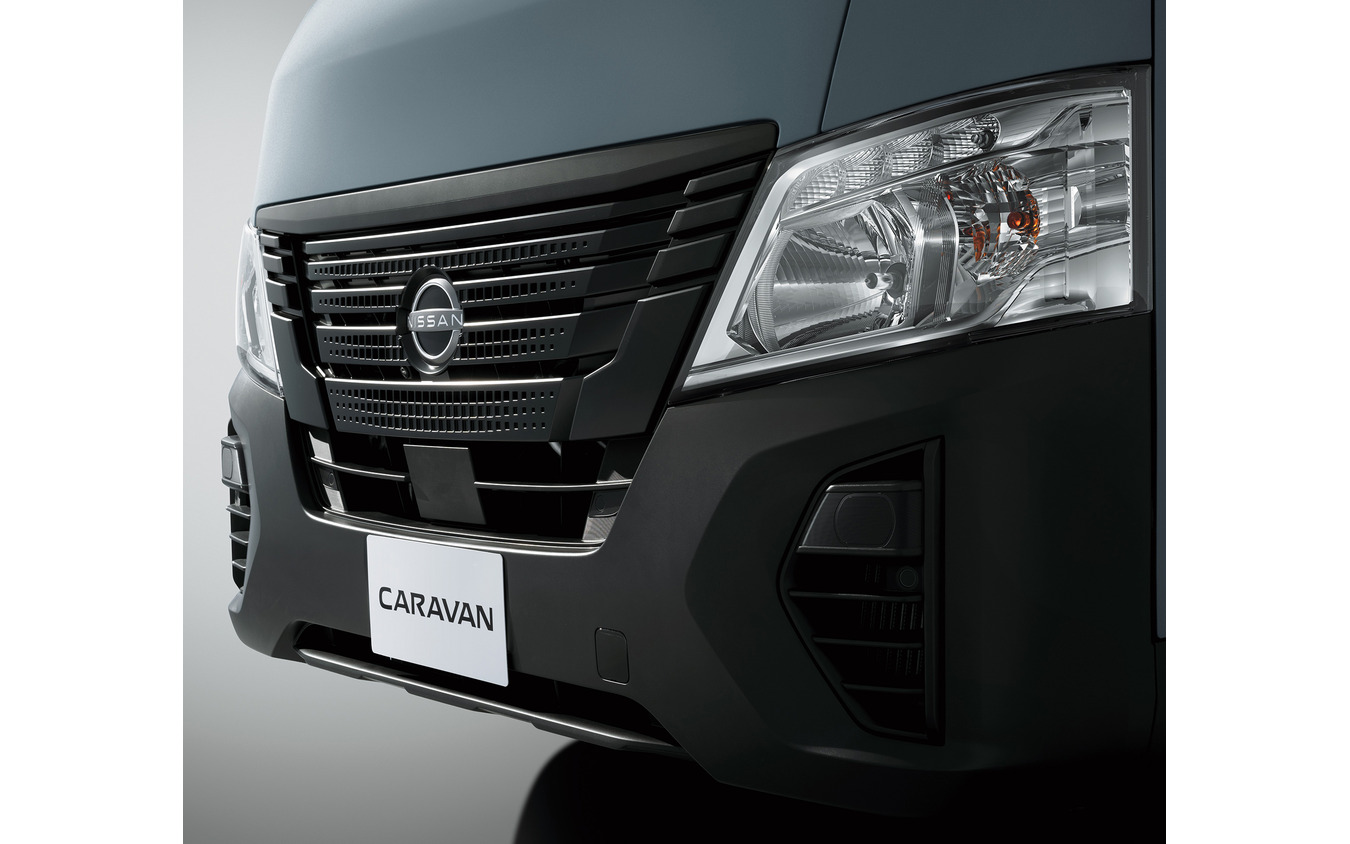 日産始まったな」新型『キャラバン』が話題に！アウトドア向け装備も