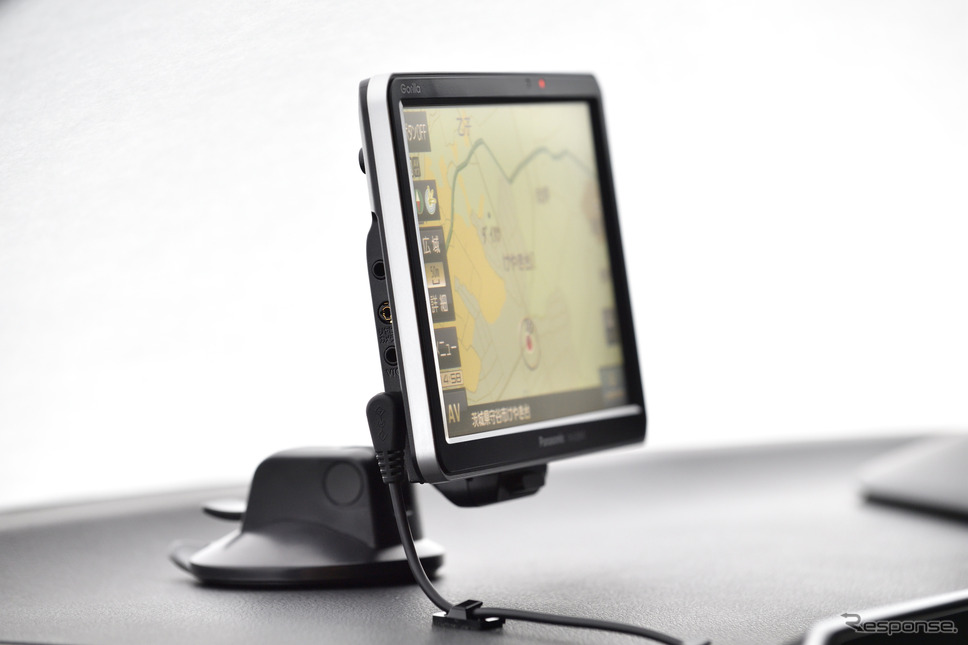 ポータブルカーナビを超える充実機能で快適ドライブを実践