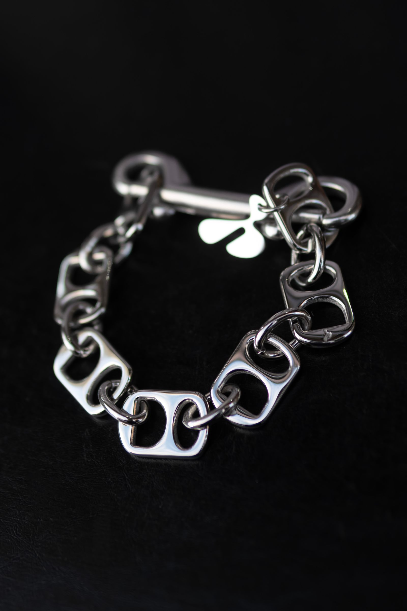 HIDAKA - PULL TAB BRACELET / SILVER | Retikle Online Store
