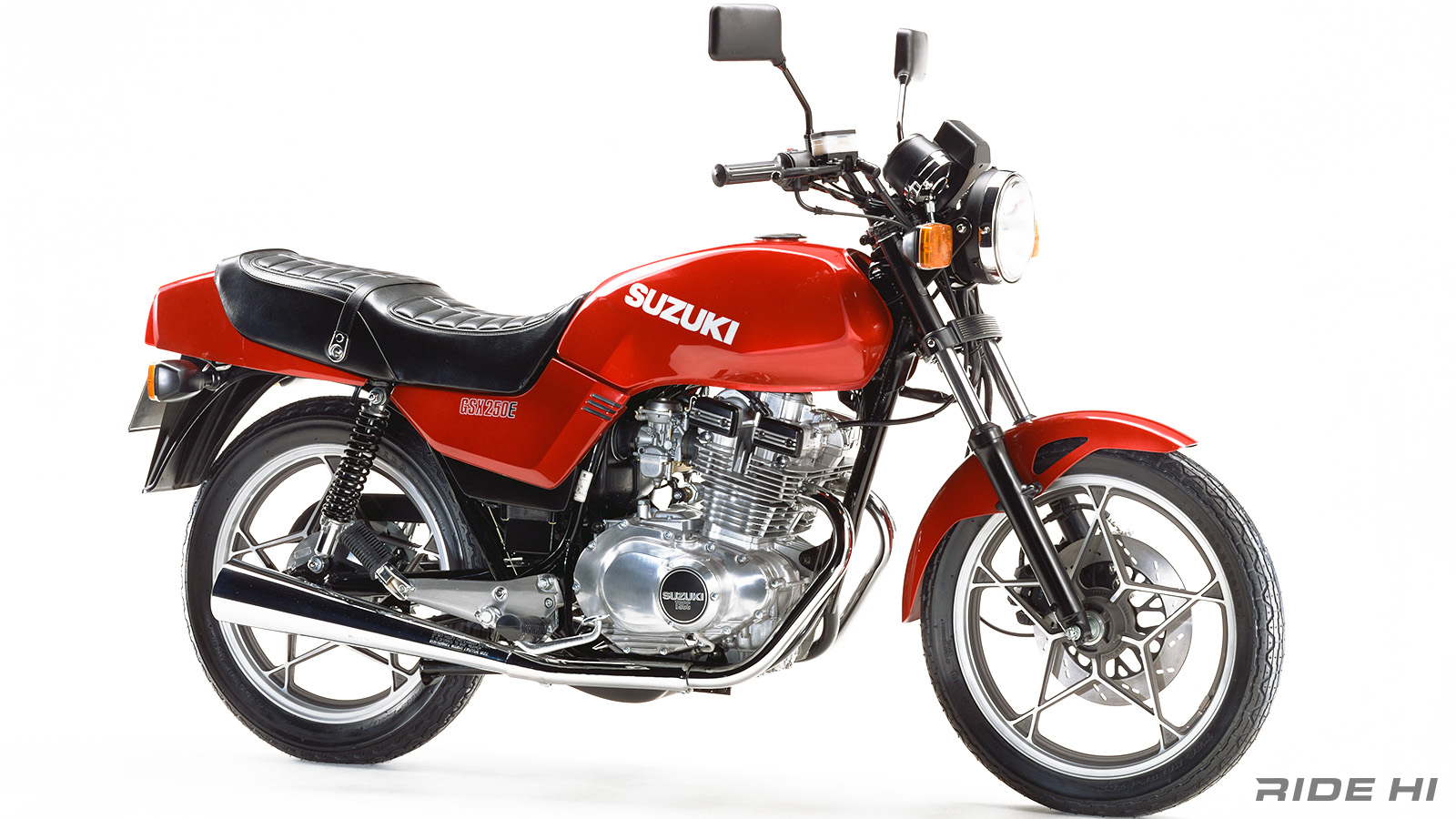 GSX250Eは400と異なるフレームでツインのメリットをアピール！【この