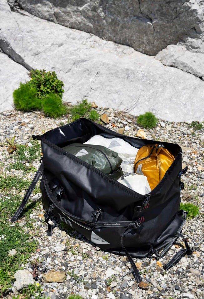 and wander】muraco × and wander WATERPROOF BOSTON BAG – Robin