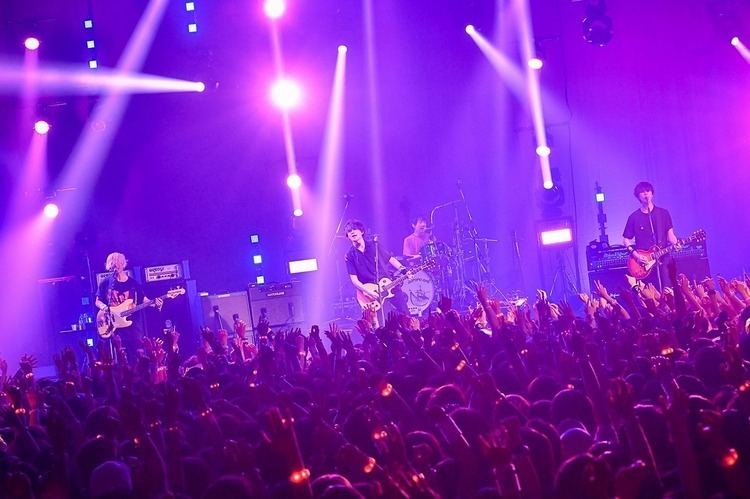 BUMP OF CHICKEN／新木場STUDIO COAST 2019.08.21 邦楽ライブレポート