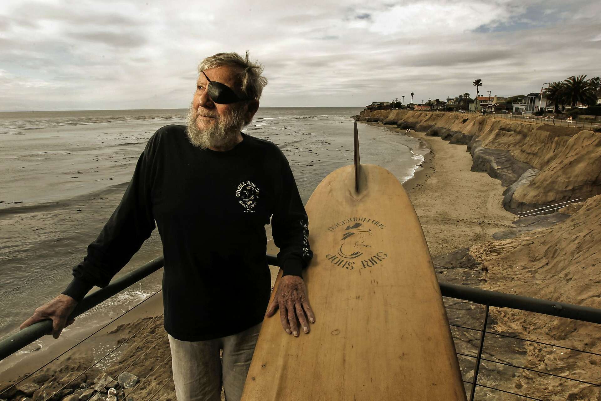 Jack O'Neill, 89, a surfing legend who endures