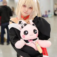 コスプレ】「にじさんじ」魔界ノりりむ、デビットを抱える姿が超