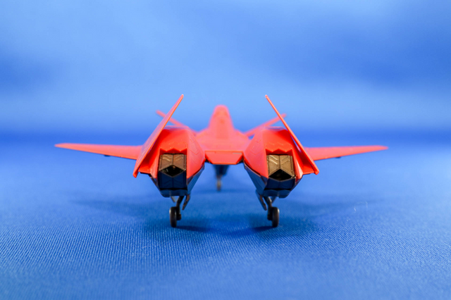 エースコンバット』コトブキヤ1/144「ADF-01」プラモレビュー