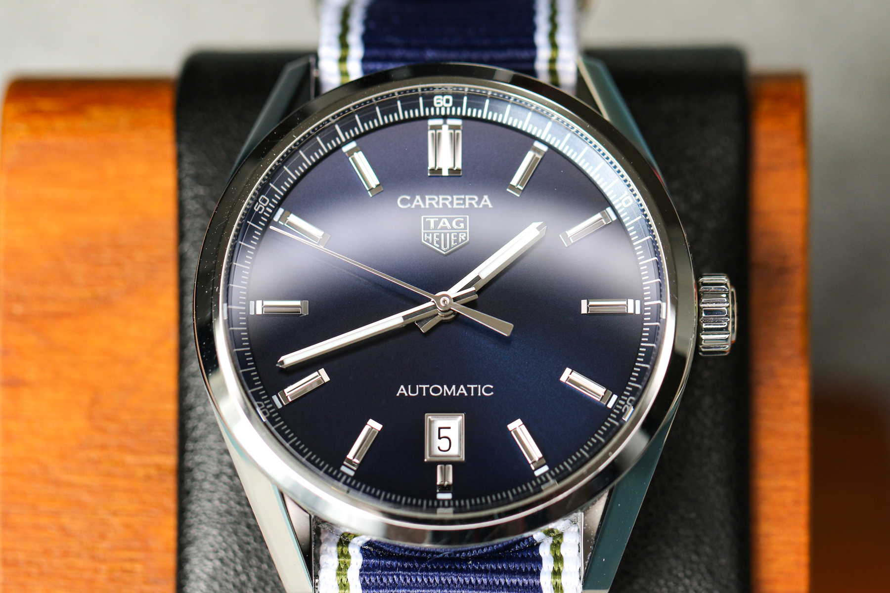 初めての高級腕時計：タグ・ホイヤー カレラ キャリバー5 デイトを購入