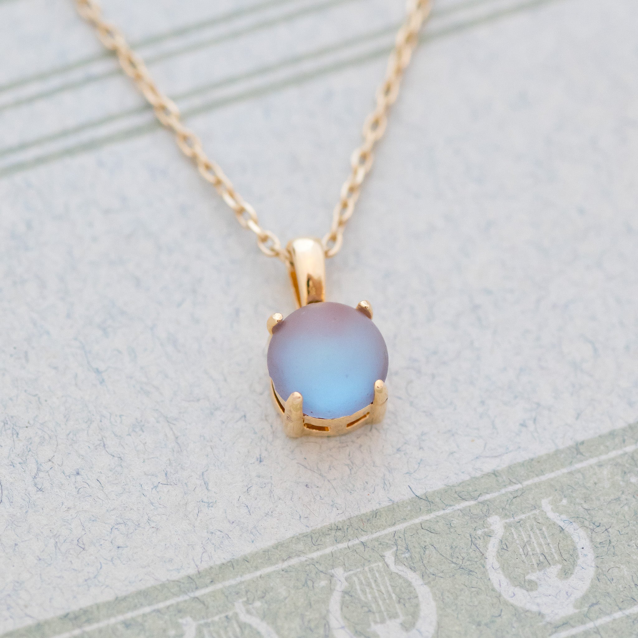 アンティークマットサフィレット・ネックレス ゴールドチェーン