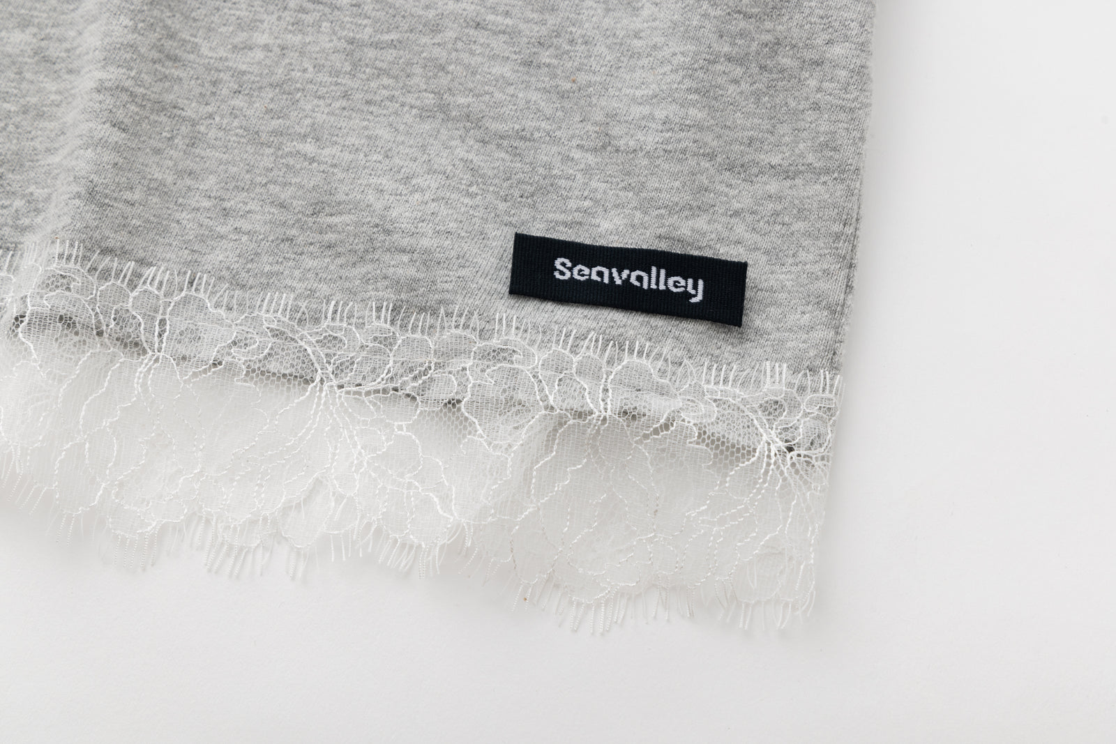 VINTAGE 88 DAMAGED SHORT LACE TEE – SEA