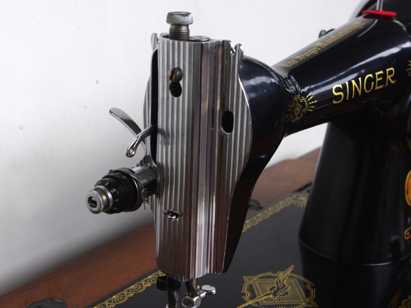 No.520 SINGER 15U シンガー製 家庭用足踏みミシン：アンティーク