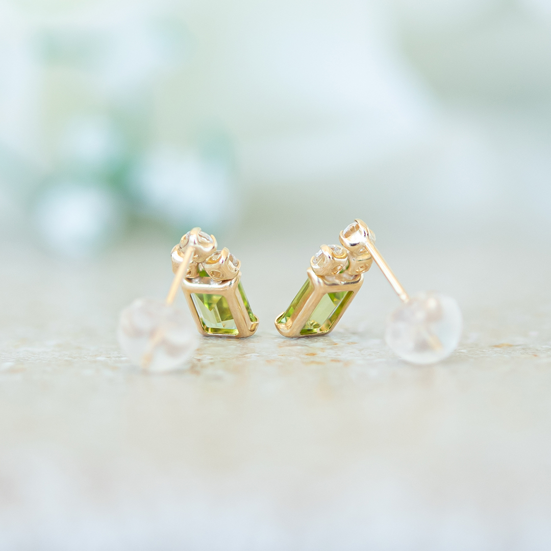 ピアス K10イエローゴールド ペリドット キュービックジルコニア