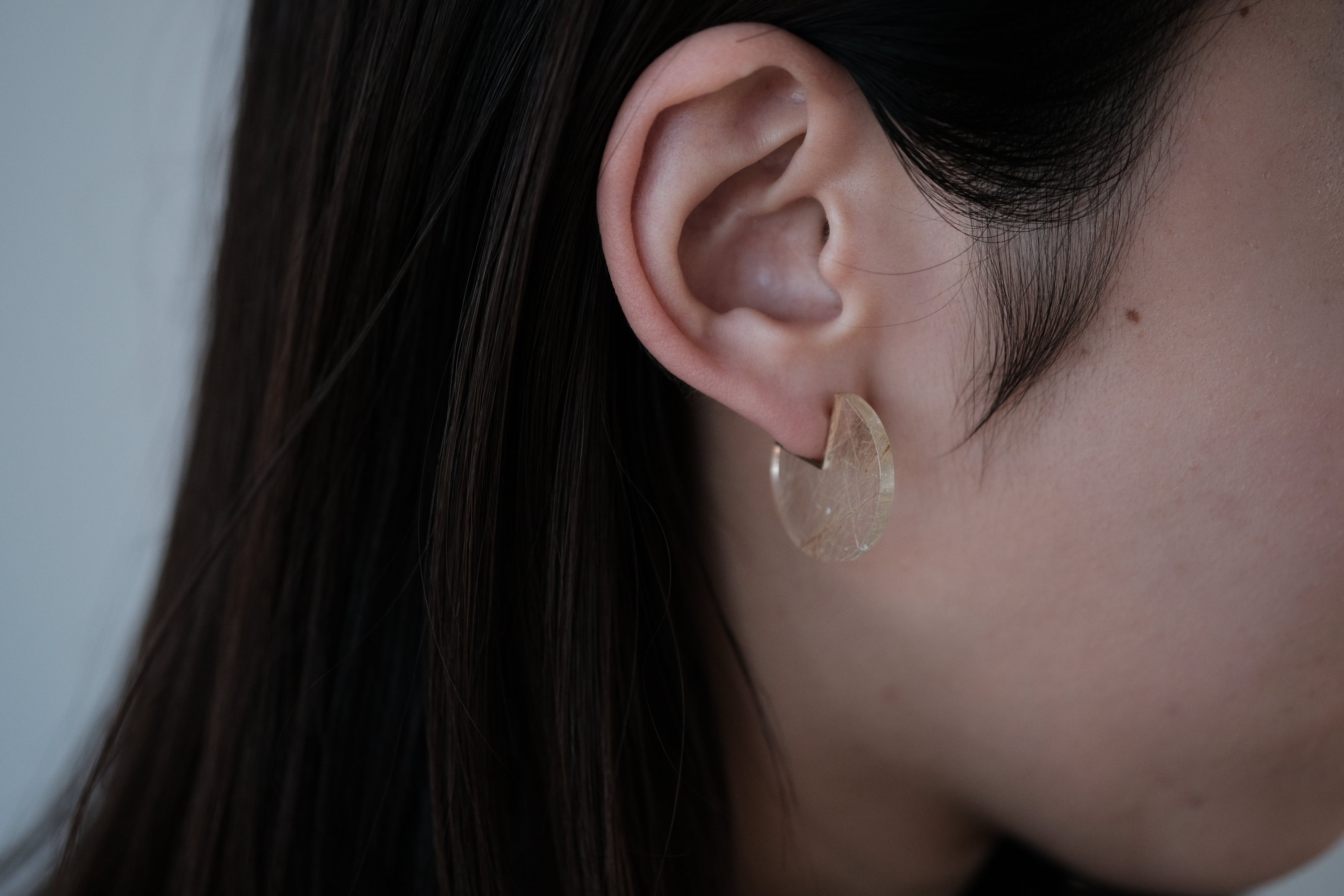 janukaｰスライス ピアス ルチルクォーツ