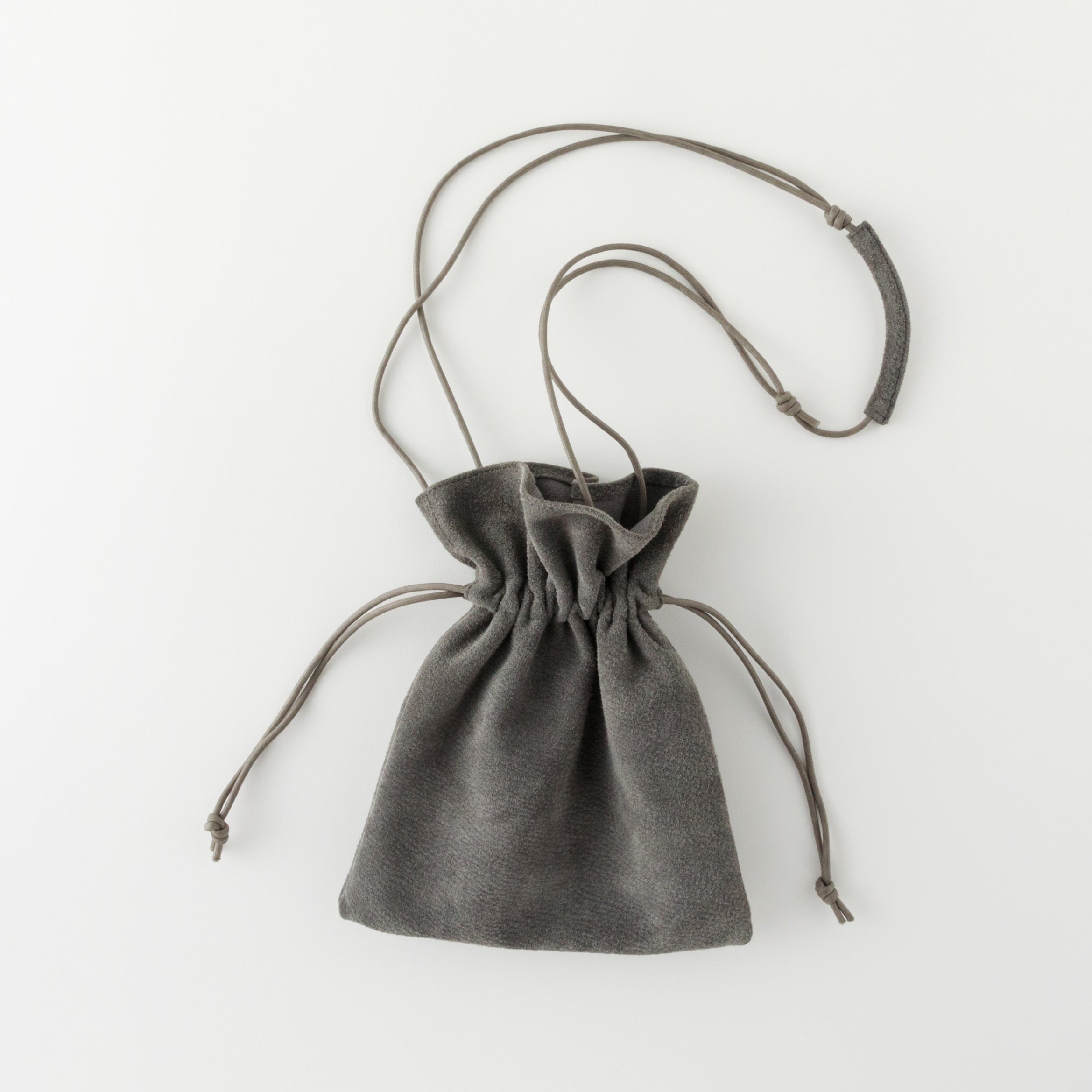 洗える革の巾着型サコッシュ｜Washable Wring Sacoche【トウキョウ