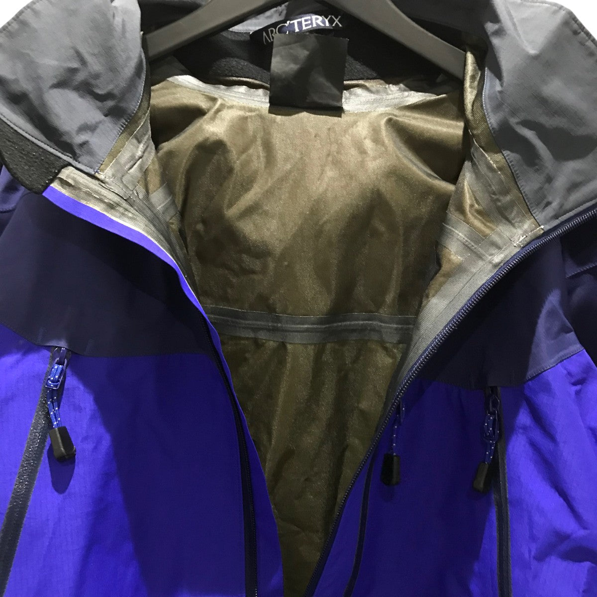ARC'TERYX(アークテリクス) 【THETA AR JACKET】マウンテンパーカー