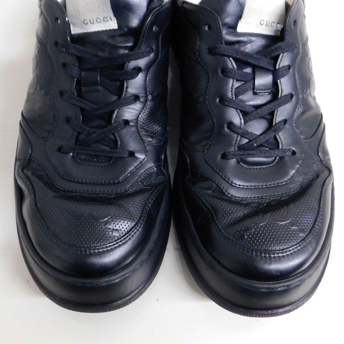 GUCCI(グッチ) GGエンボスローカットスニーカー 669582 669582