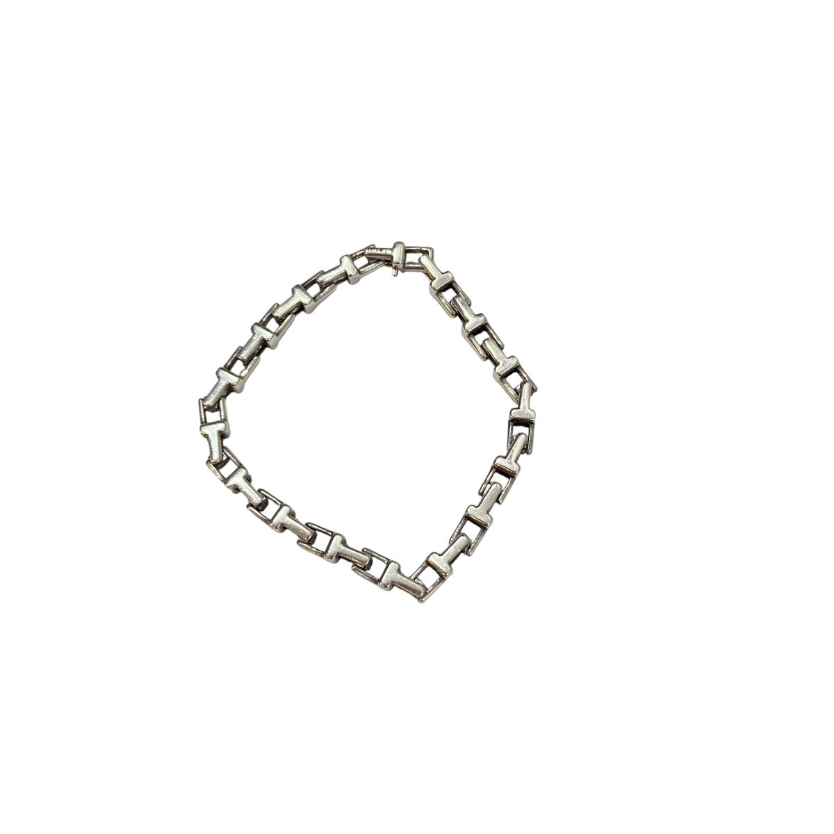 Tiffany ＆ Co．(ティファニー) Tナローチェーンブレスレット｜【公式