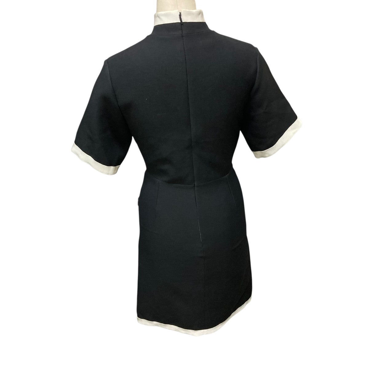 GUCCI(グッチ) 首元／汚れ内側汚れ半袖ワンピース550372 ZHM88 550372