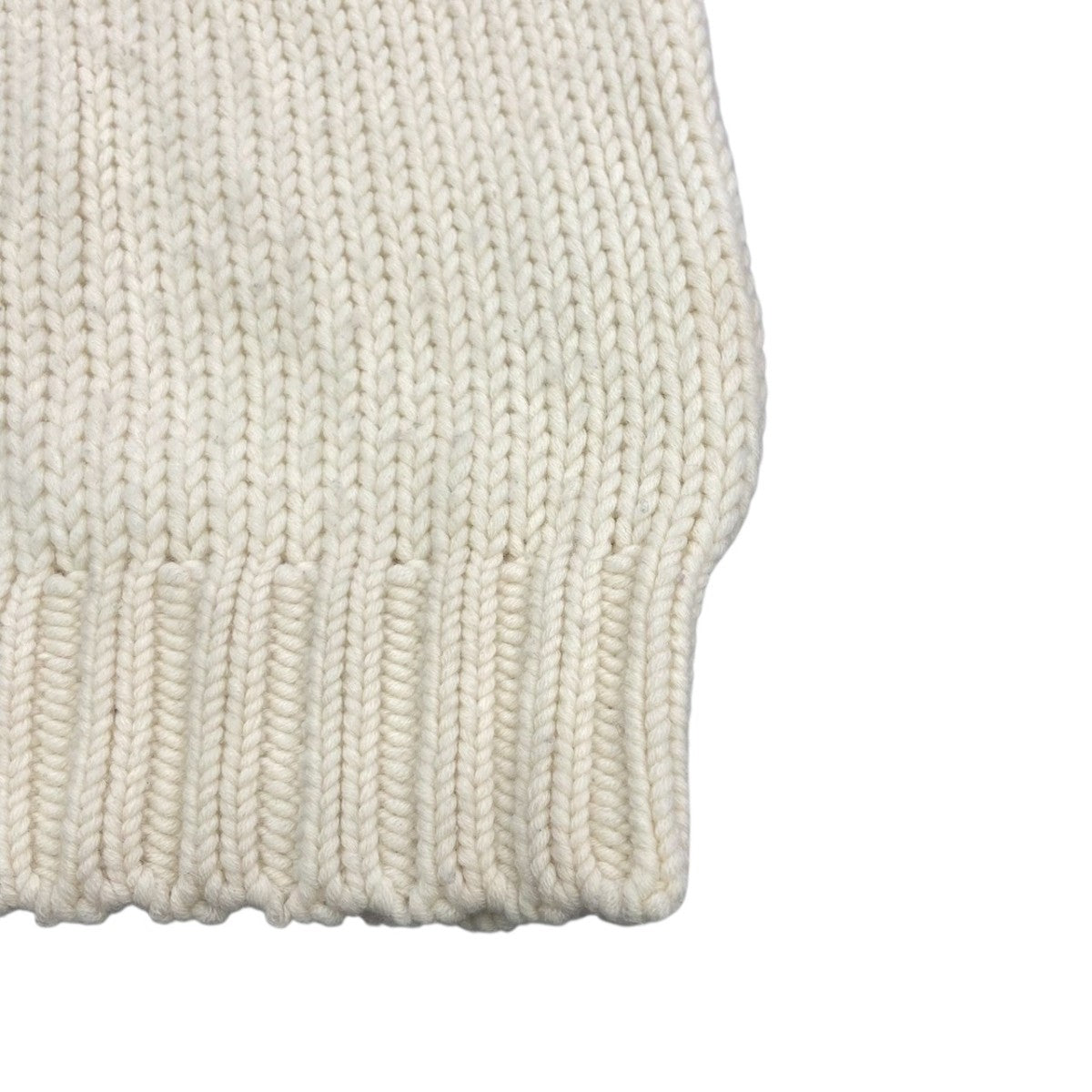 AURALEE(オーラリー) AURALEE SUPER FINE WOOL AIRY KNIT V-NECK P／O