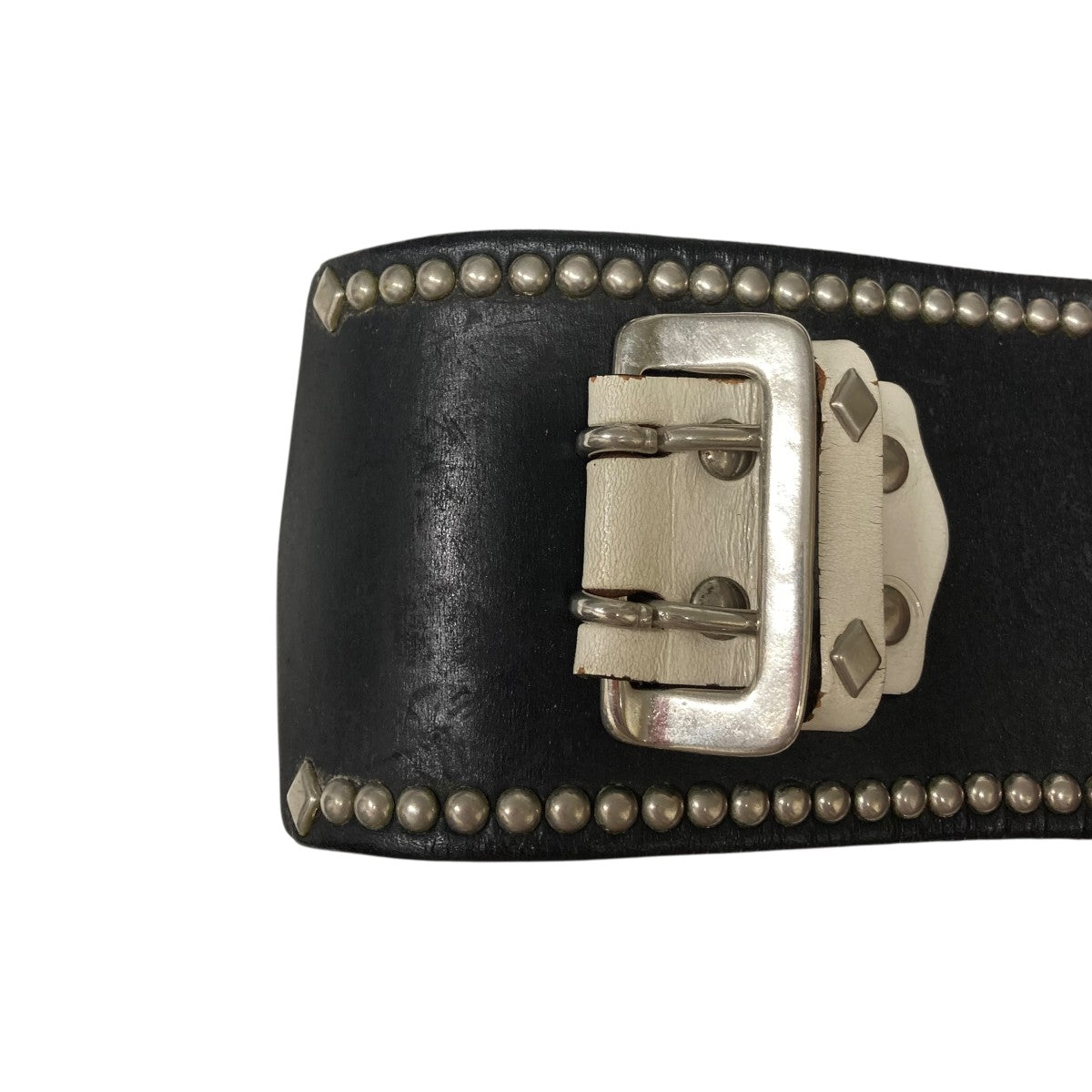 WOLF'S HEAD(ウルフズヘッド) スタッズブレスレット ブラック｜【公式