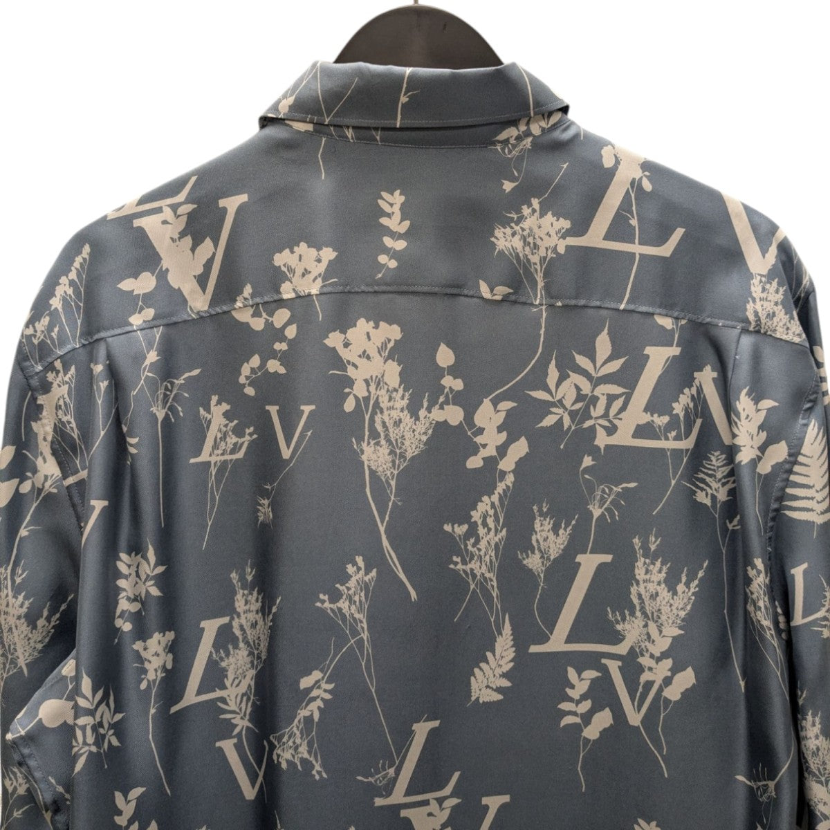 LOUIS VUITTON(ルイヴィトン) LVリーフシルク長袖シャツ RM222Q MD2