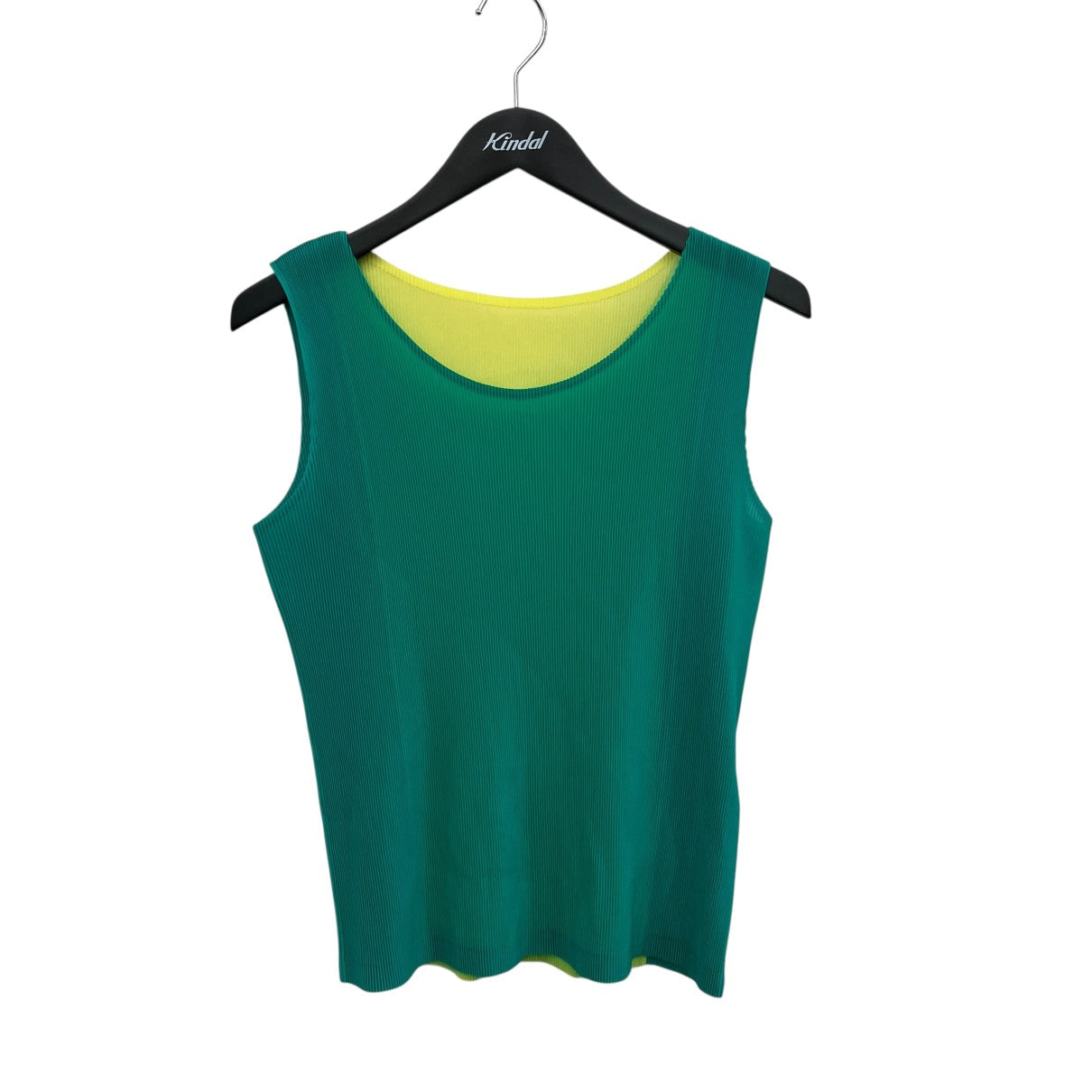 PLEATS PLEASE(プリーツプリーズ) ノースリーブTシャツPP61FK303