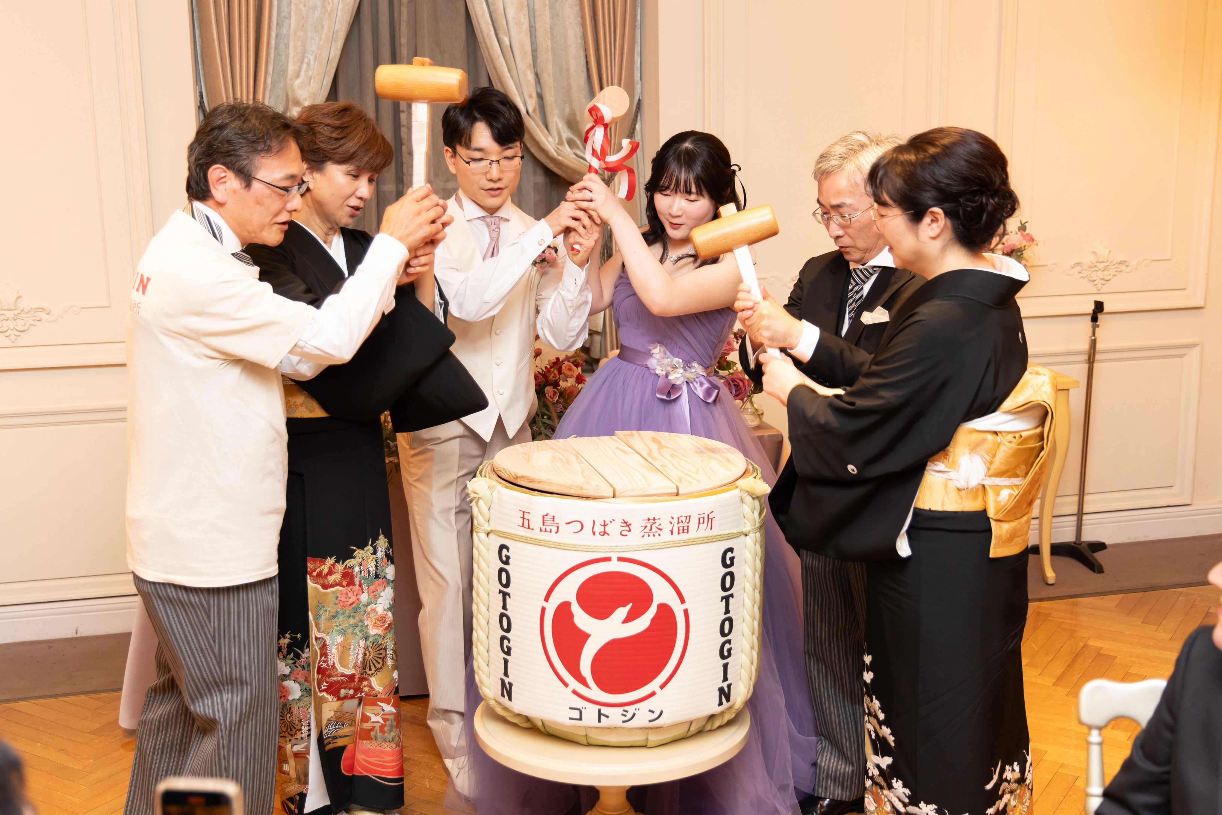 受注販売】GOTOGIN 菰樽 （4斗樽サイズ／中味3,600ml付） – 五島