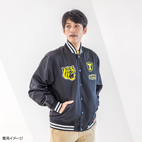 阪神タイガース スタジアムジャンパー【レア】アシックス製 Lサイズ