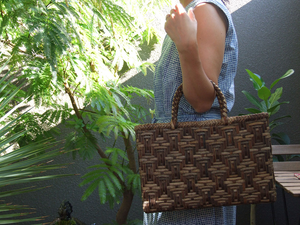 純国産 胡桃かごバッグ 亀甲編み 表裏 : おまめ - 通販 - Yahoo