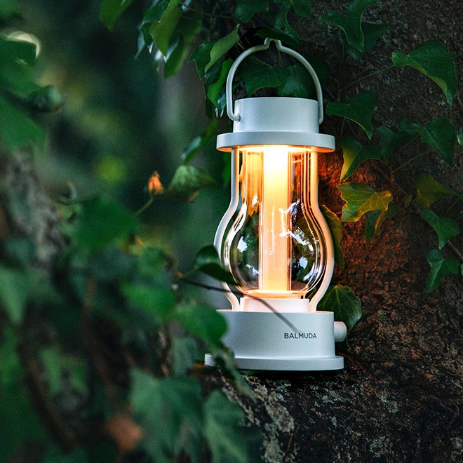 BALMUDA（バルミューダ） ザ・ランタン LED 充電式 授乳 おしゃれ L02A