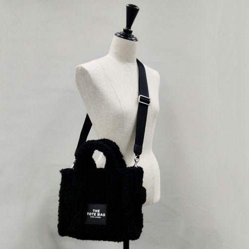 MARC JACOBS（マーク・ジェイコブス） 人気 モコモコ THE TEDDY MINI