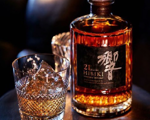 響 ジャパニーズハーモニー ウイスキー サントリー ジャパニーズ